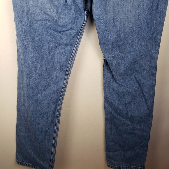 Levi's Medium Wash Jeans - Picture 5 of 6
